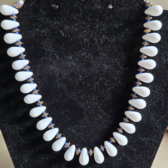 Miriam Haskell Necklace Milk Glass Bead White & Blue Glass Beaded Signed Vintage - Picture 1 of 16